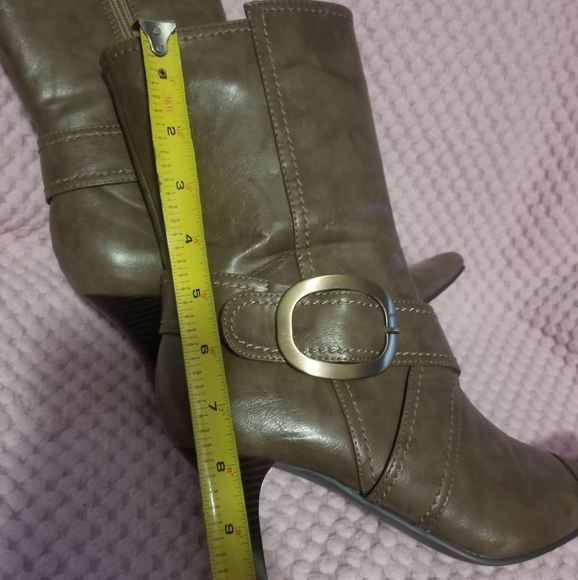 CL by Laudry Ankle Boots & Booties. - Picture 7 of 7